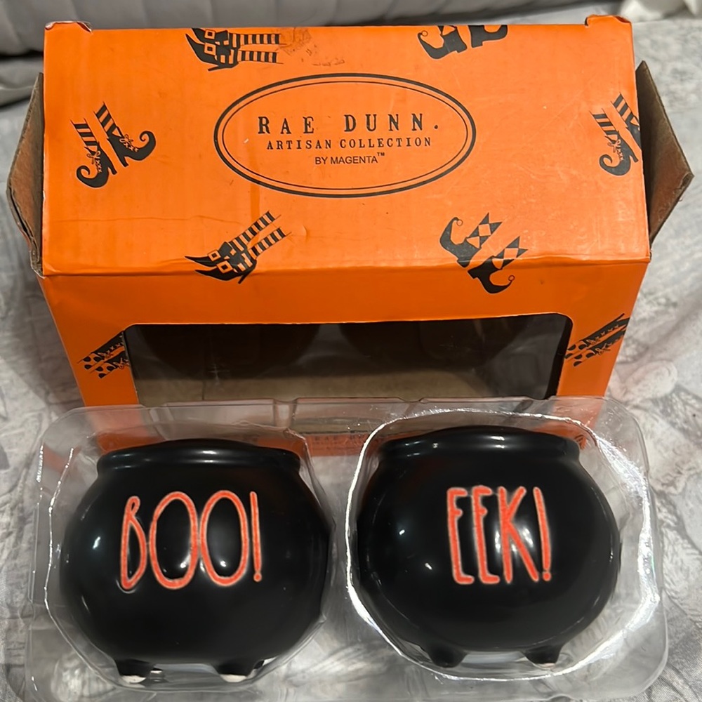 NWT Rae Dunn Magenta Artisan Collection Limited Edition- in box never used